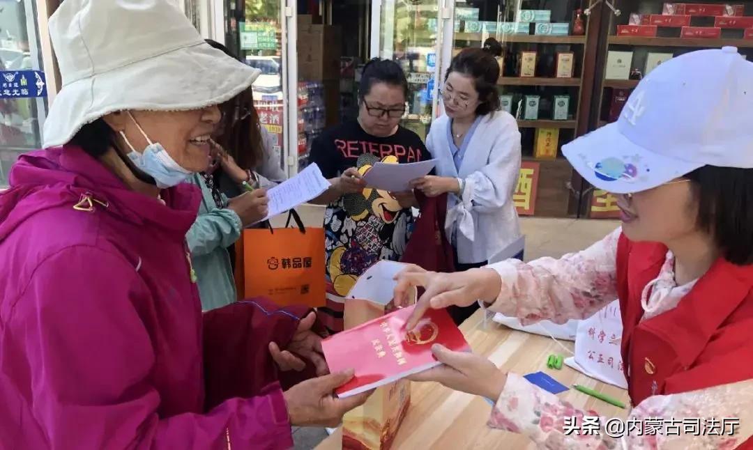 欲钱看高飞的鸟儿遇老鹰打一准确生肖警惕虚假宣传、全面解答与解释、专家解答解释落实